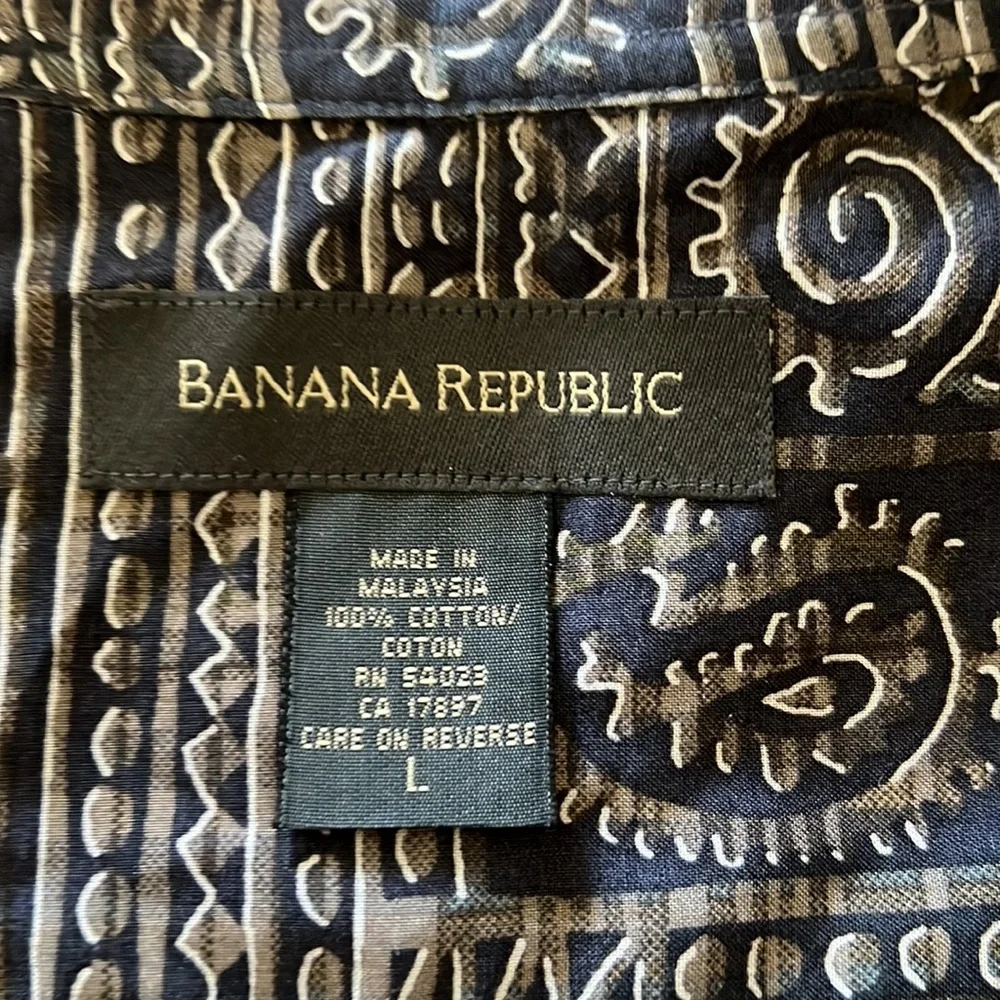 Banana Republic short sleeve shirt